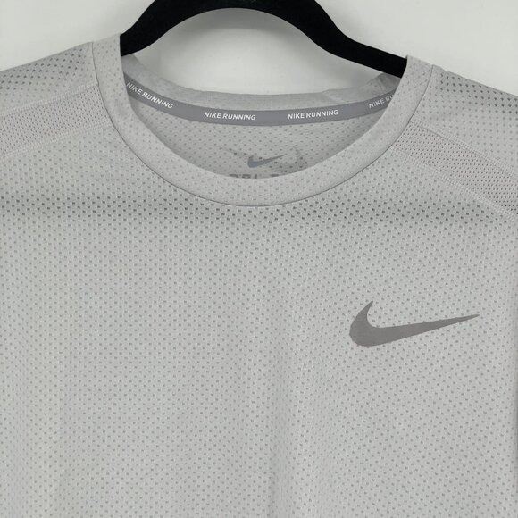 Nike White Dri-Fit T-Shirt | Classic Casual Essential - Picture 5 of 5